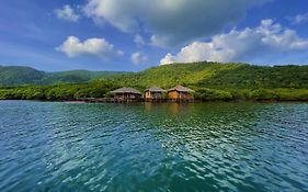 Floating Paradise Hotel Karimunjawa Exterior photo