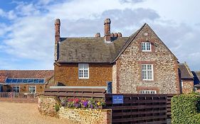 Caley Guest House Hunstanton Exterior photo