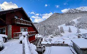 Hotel Piccolo Chalet Claviere Exterior photo