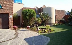 Bluewater Guesthouse Port Elizabeth Exterior photo