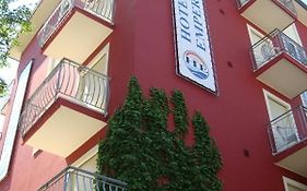 Hotel Emperador Lido di Jesolo Exterior photo