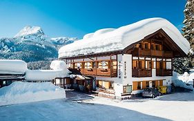 Hotel Piccolo Pocol Cortina d'Ampezzo Exterior photo