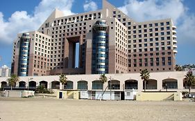 Apartments On The Beach Haifa Exterior photo