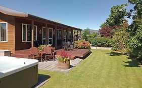 Blue Ridge Studios And Bed & Breakfast Te Anau Exterior photo