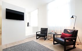 Maison Nationale City Flats & Suites Antwerp Room photo