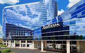 Radisson Hotel Vancouver Airport Richmond Exterior photo