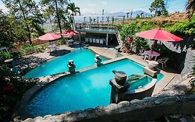 Bukit Alamanda Resort Garut Exterior photo