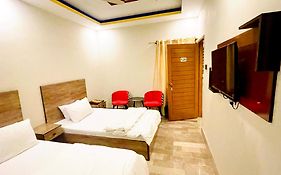 Airport Hotel Bed & Rest Karachi Exterior photo