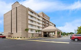 Comfort Inn University Wilmington Exterior photo