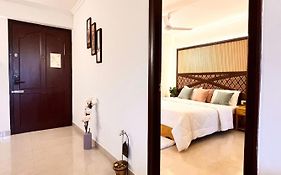 Joy Suite - Exclusive Private 4-Star Ac Suite Inside Lotus 8 Hotel - 3 Min Walk From Cochin Airport Kochi Exterior photo