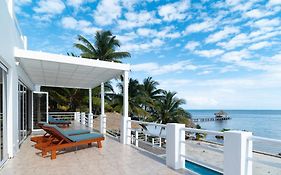 Bella Mar- Oceanfront Villa By Stay Floreo San Pedro  Exterior photo