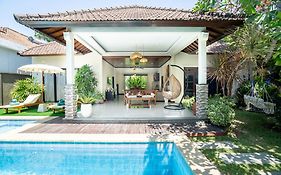 Gracia Bali Villas & Apartment Managed By Manara Seminyak  Exterior photo