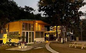 Saraiville- Luxury Riverside Cottages Dehradun Exterior photo