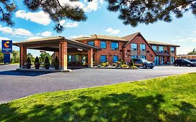 Comfort Inn Cobourg Exterior photo