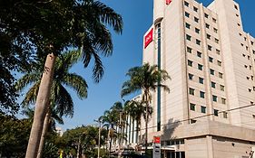 Ibis Santo Andre Hotel Exterior photo