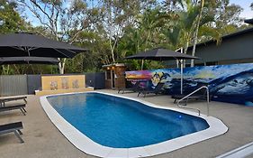 Quarterdecks Retreat Villa Urangan Exterior photo