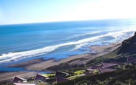 Castaways Resort Waiuku Exterior photo