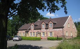 Bed & Breakfast De Kleine Magnolia Bed & Breakfast Tessenderlo Exterior photo