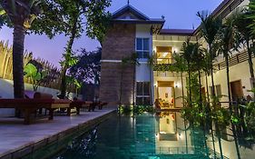 River Bay Villa Siem Reap Exterior photo