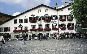 Hotel Aquila Nera - Schwarzer Adler Vipiteno Exterior photo