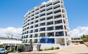 Bayview Tower Hotel Yeppoon Exterior photo