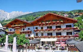 Hotel Alpenrose Muehlbach Am Hochkoenig Exterior photo