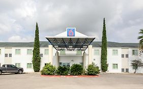 Motel 6 New Braunfels Exterior photo