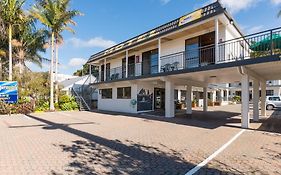 Outrigger Motel Paihia Exterior photo