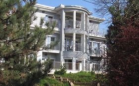 Pansion Vila Vanda Vukovar Bed & Breakfast Exterior photo