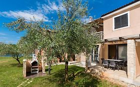 Apartments Amfora Plava Laguna Umag Exterior photo