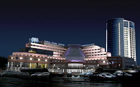 Atrium Palace Hotel Ekaterinburg Exterior photo