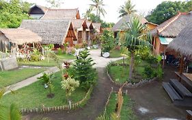 Kampung Meno Bungalows Gili Meno Exterior photo