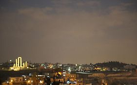 Jabal Amman Hotel Exterior photo