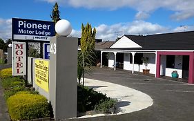 Papakura Pioneer Motor Lodge & Motel Exterior photo