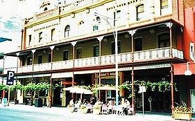 Plaza Hotel Adelaide Exterior photo