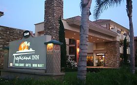 Tropicana Inn & Suites Anaheim Exterior photo