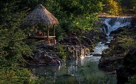 Blancaneaux Lodge San Ignacio Exterior photo