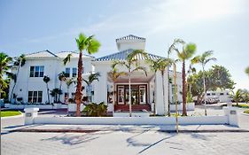 Banyan Bay Suites San Pedro  Exterior photo