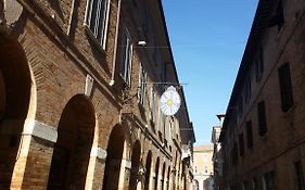 Albergo Italia Urbino Exterior photo