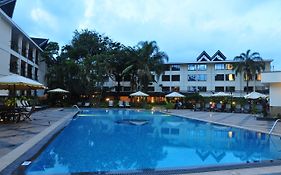 Jacaranda Hotel Nairobi Exterior photo