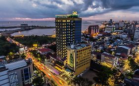 Arthama Hotels Makassar Exterior photo