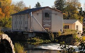 Au Moulin Des Ecorces Hotel Dole Exterior photo