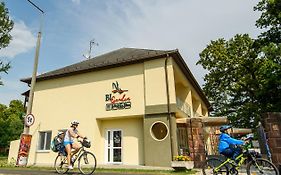 Bl Garden Panzio Bed & Breakfast Balatonlelle Exterior photo