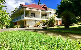 Domaine Le Bougainvillee Petit-Bourg Exterior photo