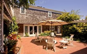 The Courtyard Hotel Cannon Beach Exterior photo