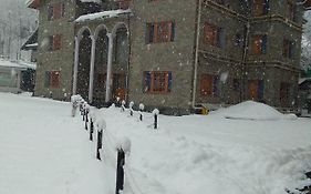 Hotel Abshar Pahalgam Exterior photo