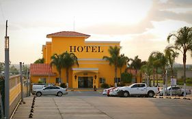 Zar Queretaro Hotel Exterior photo