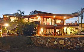 Airlie Waterfront Bed & Breakfast Bed & Breakfast Airlie Beach Exterior photo