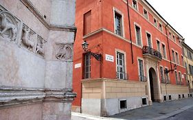 Palazzo Dalla Rosa Prati Aparthotel Parma Exterior photo