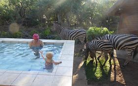 Kruger Cottage Marloth Park Exterior photo